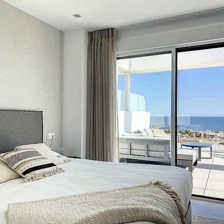 Via Celere 2329 Luxury With Sea View 卡萨雷斯